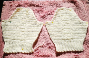 blog-irishknitsweater-blockingsleeves-1-2-17