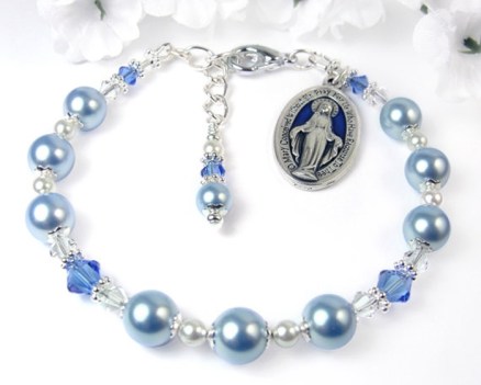 Easter.PrettyGonzo.MiraculousMedialChaplet 3.8.18